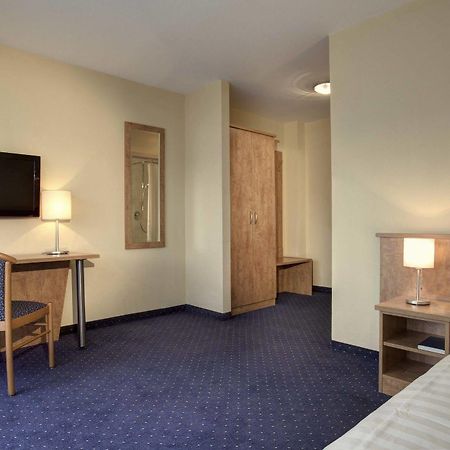 Hotel Zur Muehle Urbach  Bagian luar foto